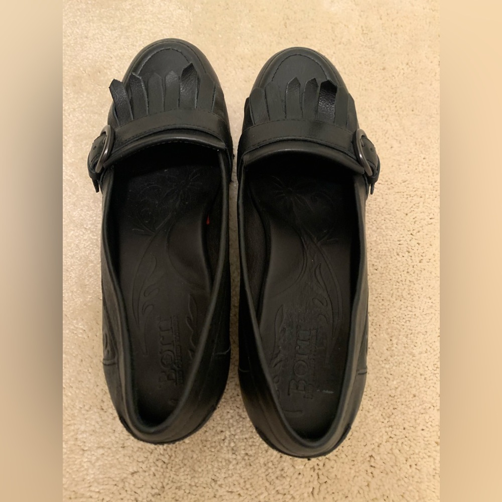 Women’s Born black shoes size 7